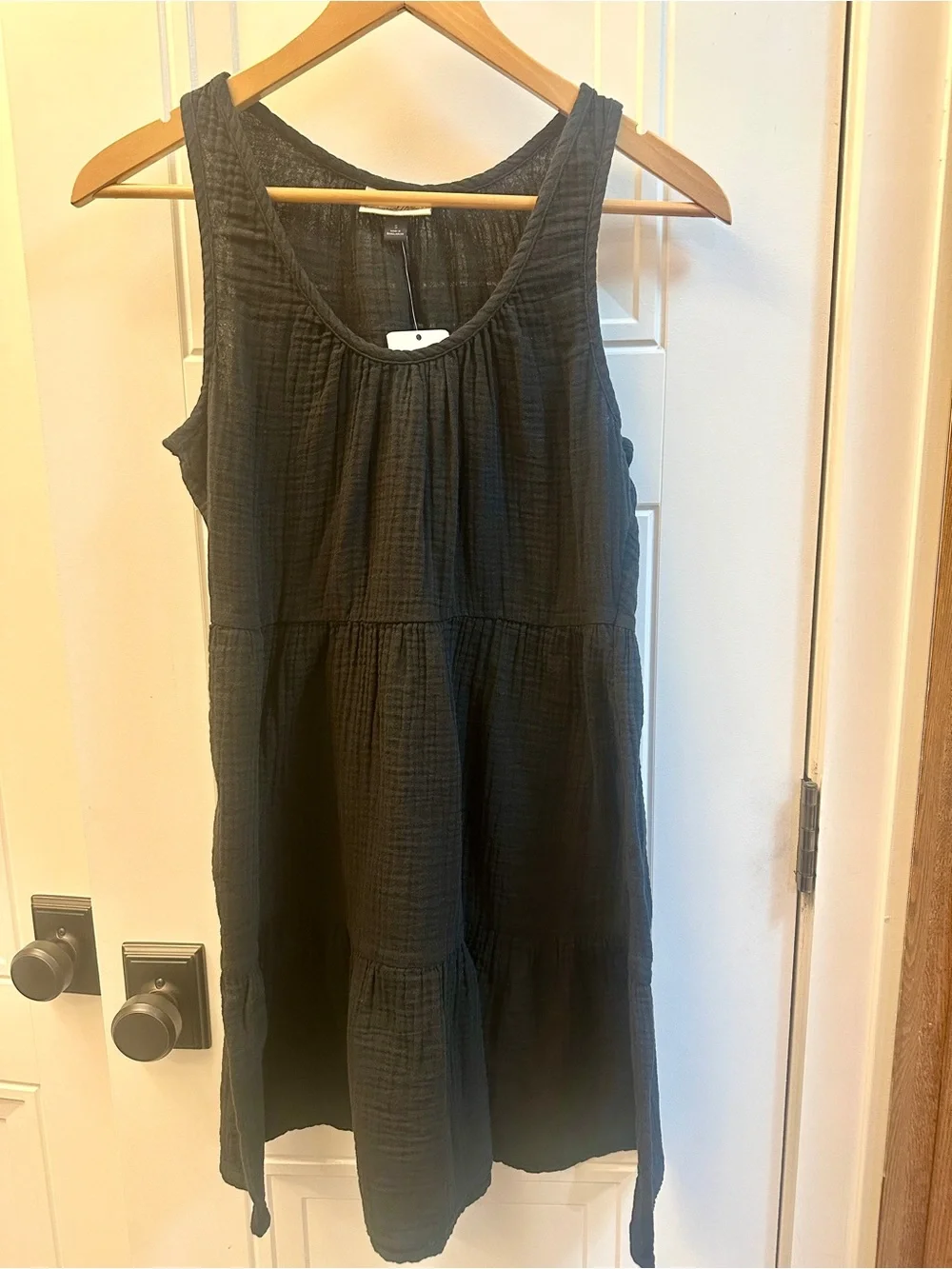 Universal Thread Black Sleeveless Gauze Tiered Swim Coverup Dress
